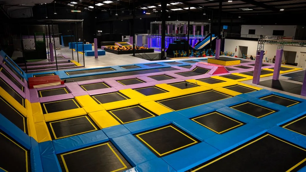 We Fly Trampoline Park