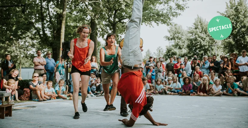Maiador à l'Orange Bleue : un spectacle de cirque brésilien